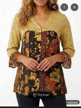 Young Threads Mixed-Print V-Neck Tunic Top in Mustard Sz S